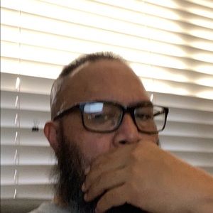 Meet your Posher, Toai